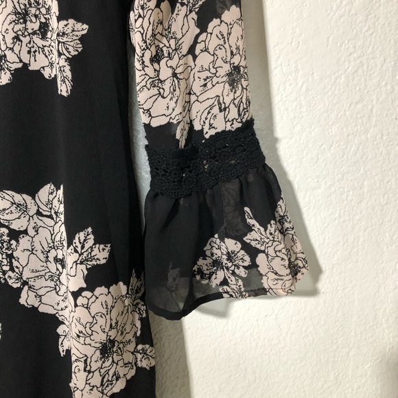 Black Flower Print Dress. Size Small - Picture 5 of 7